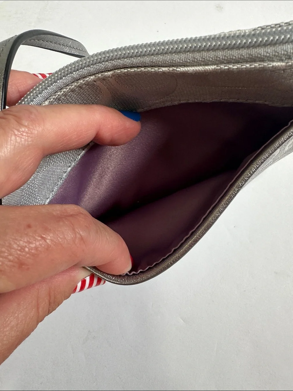 Coach Wristlet Purse Pouch Silver Gray Signature Jacquard Zipper Handle